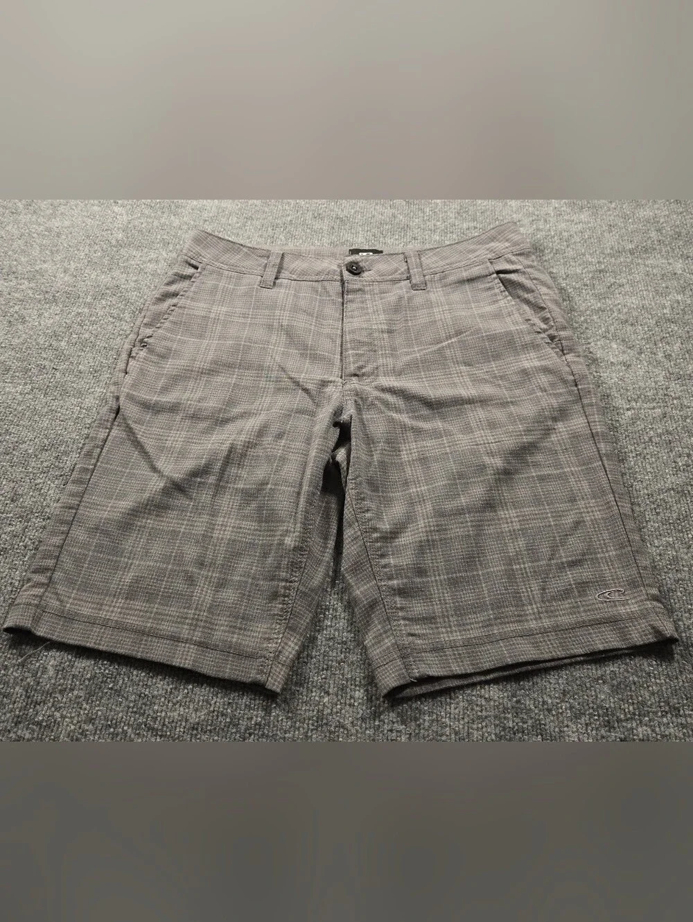 O'Neill‎ Men's Gray Plaid Standard Fit Casual Hybrid Walk Shorts Size 32